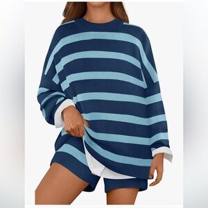 NWT two-tone blue set